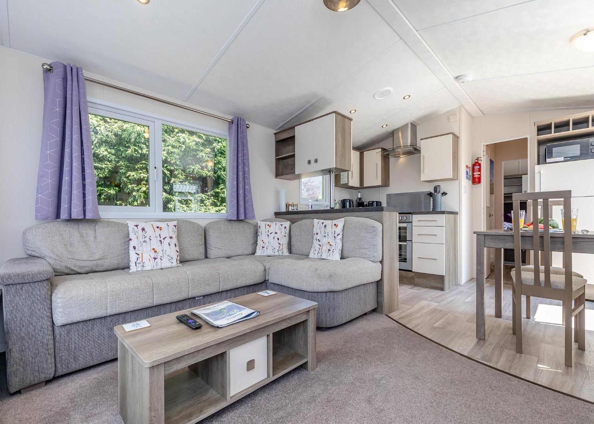 Longnor Wood Holiday Park エクステリア 写真
